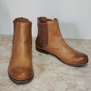 The Sak Tan Leather And Crochet Women's Boots Size 6.5